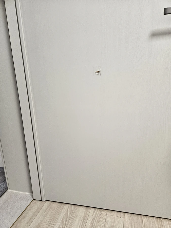 문짝 변색 복원 전후 시공 전